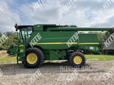John Deere W650 Kombájnok