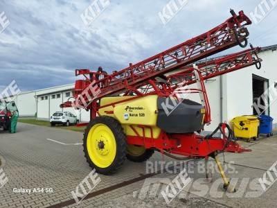 Kverneland Ikarus S28 Vontatott trágyaszórók