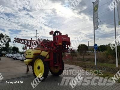 Kverneland Ikarus S28 Vontatott trágyaszórók