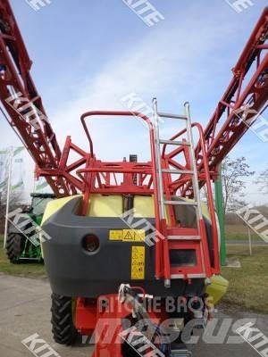 Kverneland Ikarus S28 Vontatott trágyaszórók