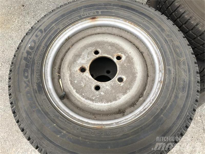 Toyo H09 Gumiabroncsok, kerekek és felnik
