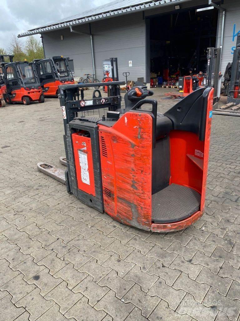 Linde D 12 SP Gyalogkíséretű targonca