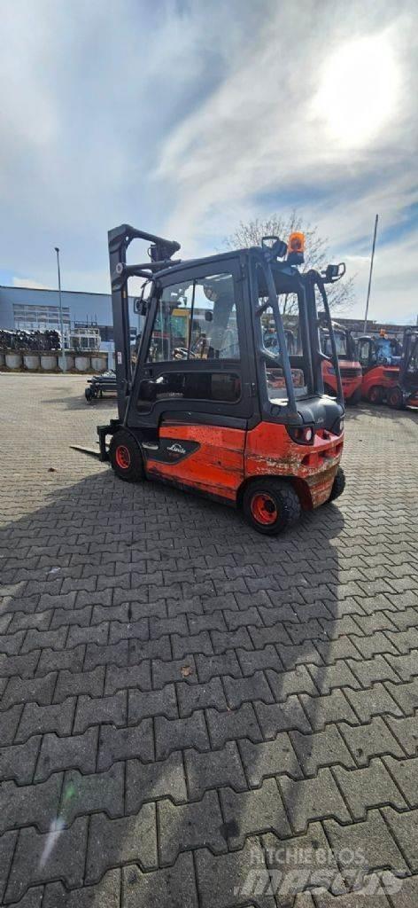 Linde E 25 L-01 Elektromos targoncák