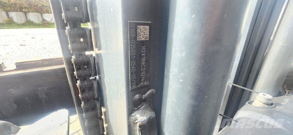 Linde H 30 T-01 Gázüzemű targoncák