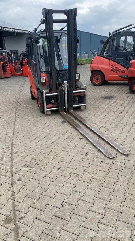 Linde H 35 D-01 Dízel targoncák