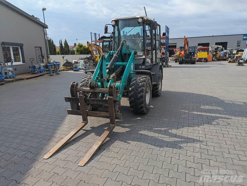 Terex TL 80 Gumikerekes homlokrakodók