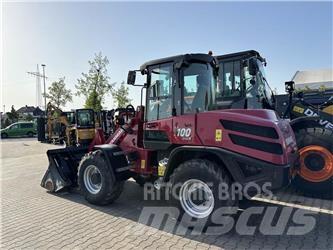 Yanmar V100 Gumikerekes homlokrakodók