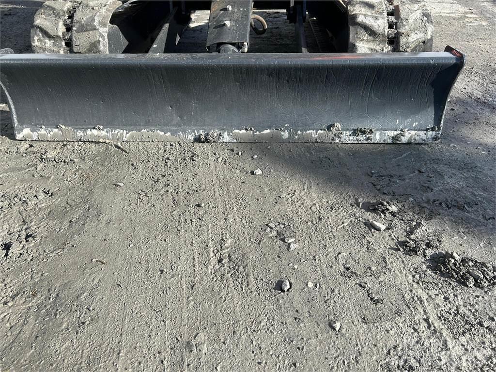 Hitachi 2019 ZX26U-6 Lánctalpas kotrók