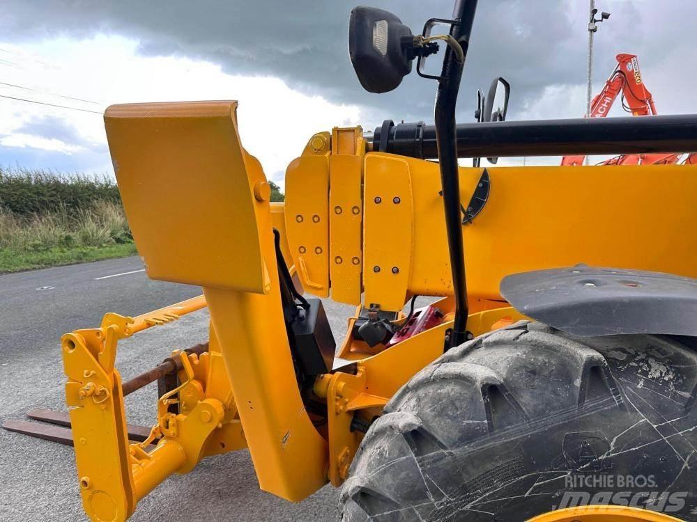 JCB 540-170 Teleszkópos rakodók