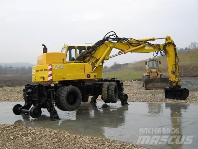 Atlas 1604 K ZW Gumikerekes kotrók