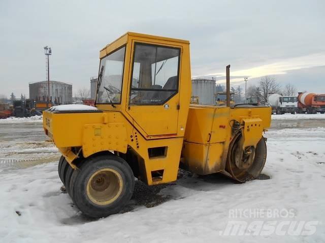 Bomag BW-161AC Ikerdobos hengerek