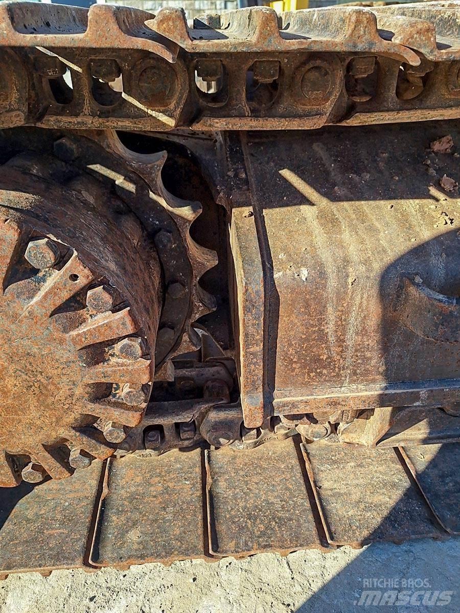 CAT 320E Lánctalpas kotrók