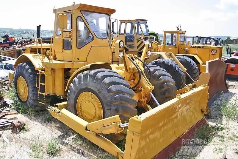 CAT 824B gumikerekes dózer