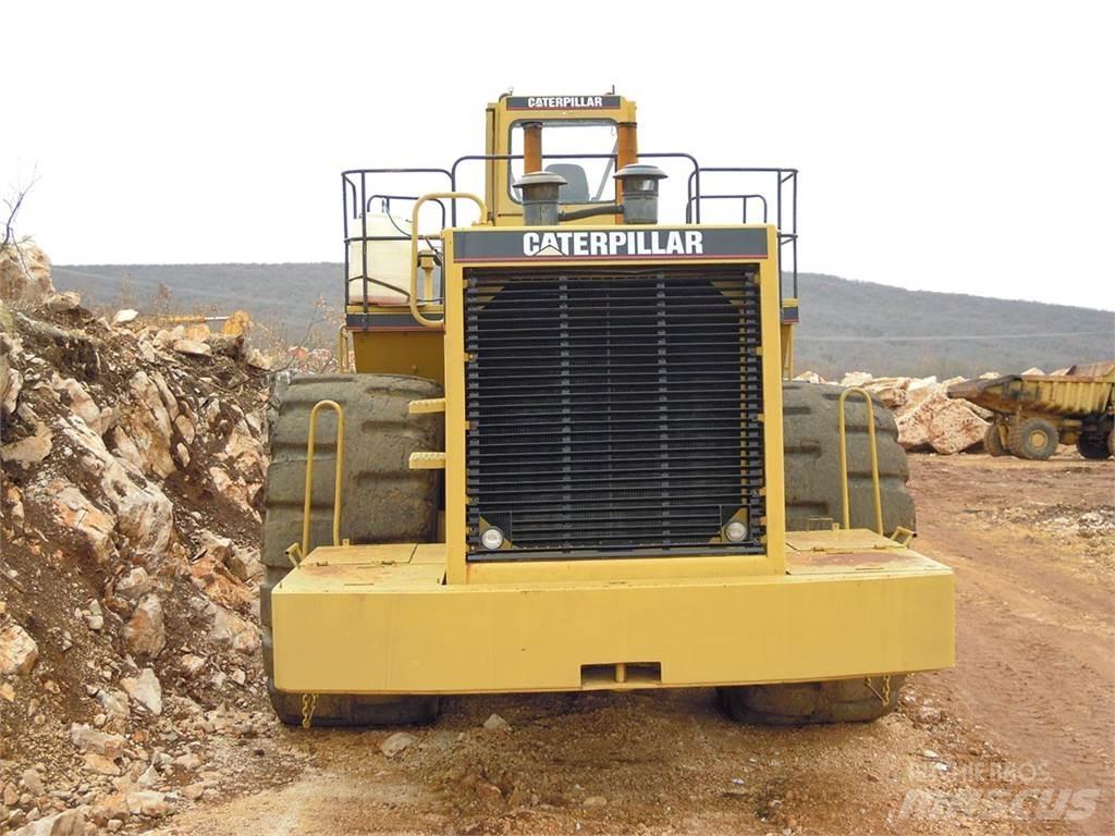 CAT 992C Gumikerekes homlokrakodók