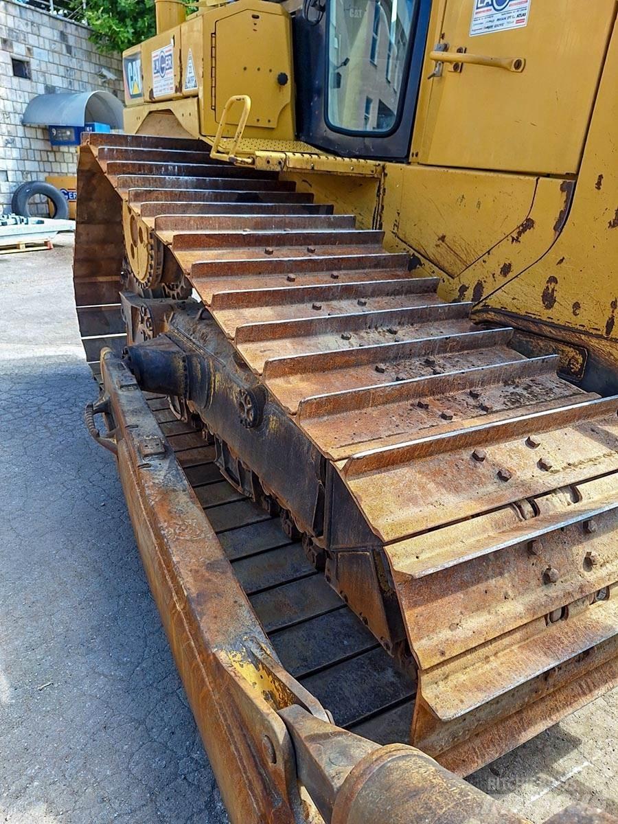 CAT D6T lánctalpas dózerek