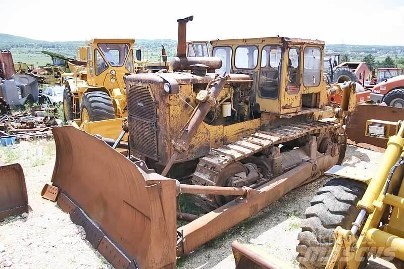 CAT D9H lánctalpas dózerek