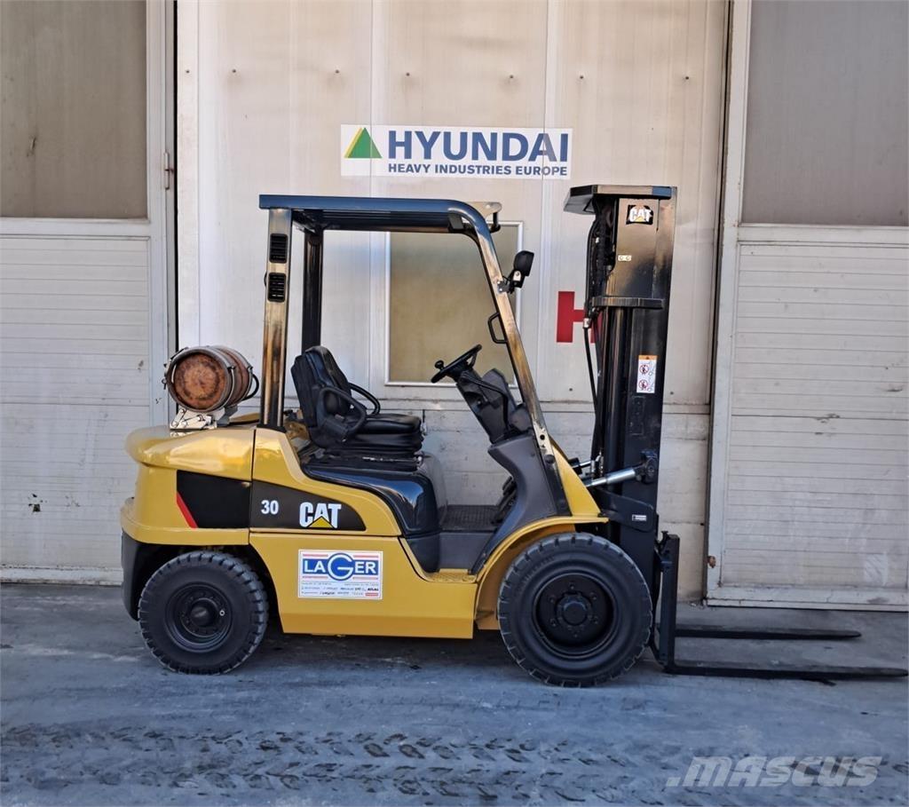 CAT GP30NT Gázüzemű targoncák