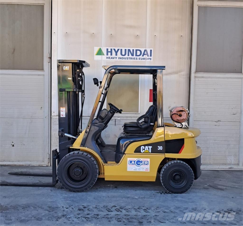 CAT GP30NT Gázüzemű targoncák