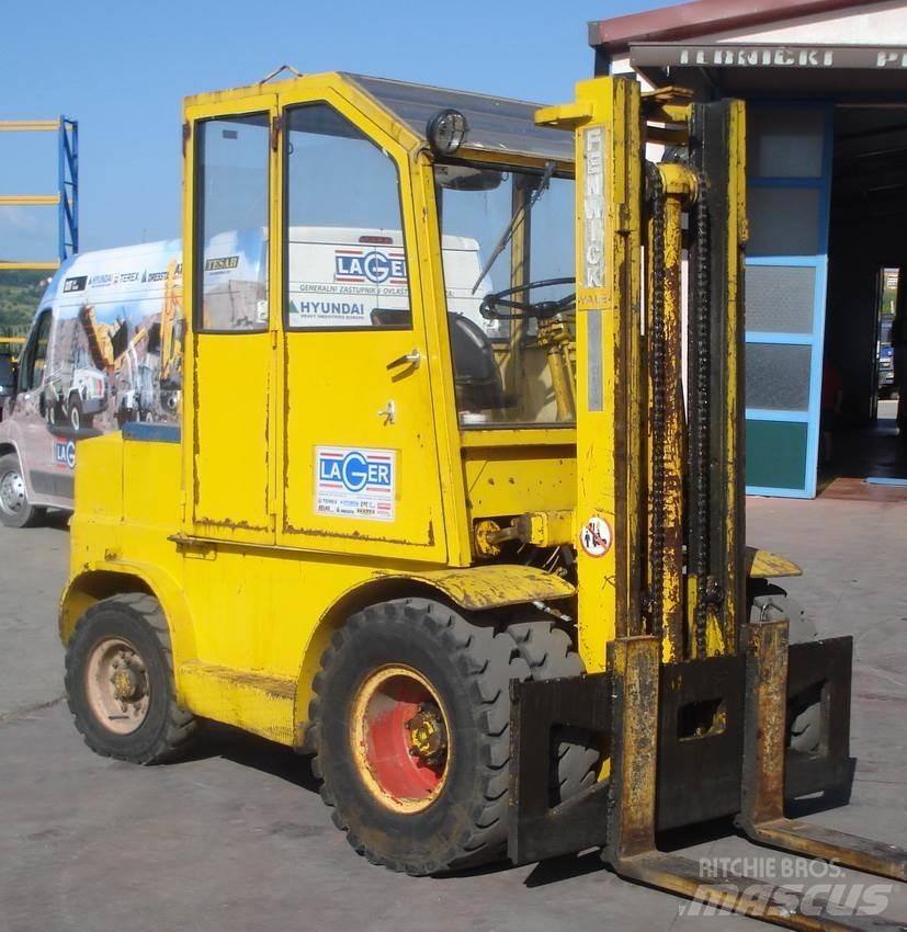 Fenwick DBPJ-405  92 Dízel targoncák