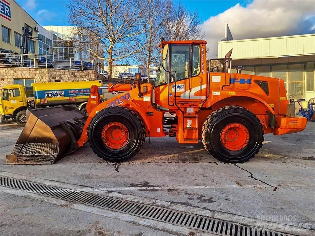 Fiat-Kobelco W190 Gumikerekes homlokrakodók