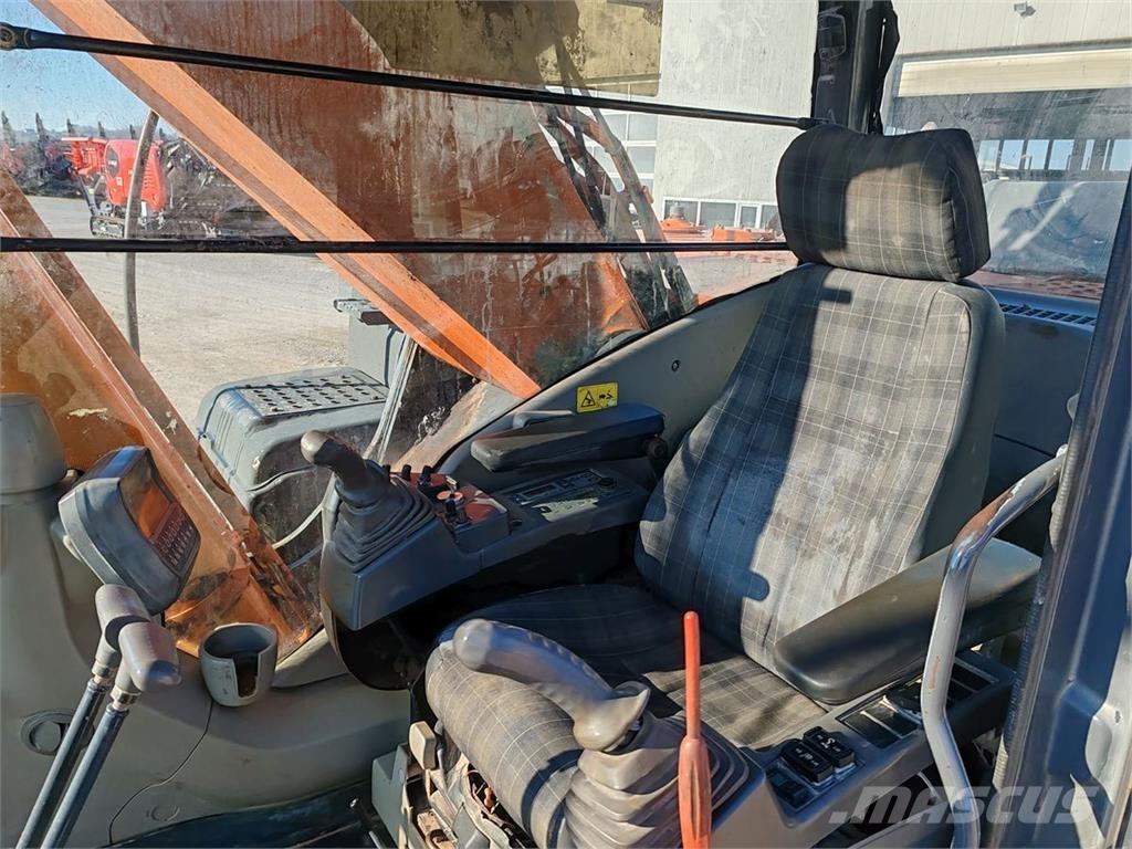 Hitachi ZX350 LCN-3 Lánctalpas kotrók