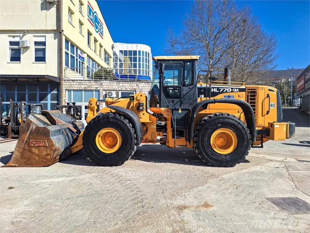 Hyundai HL770-9A Gumikerekes homlokrakodók