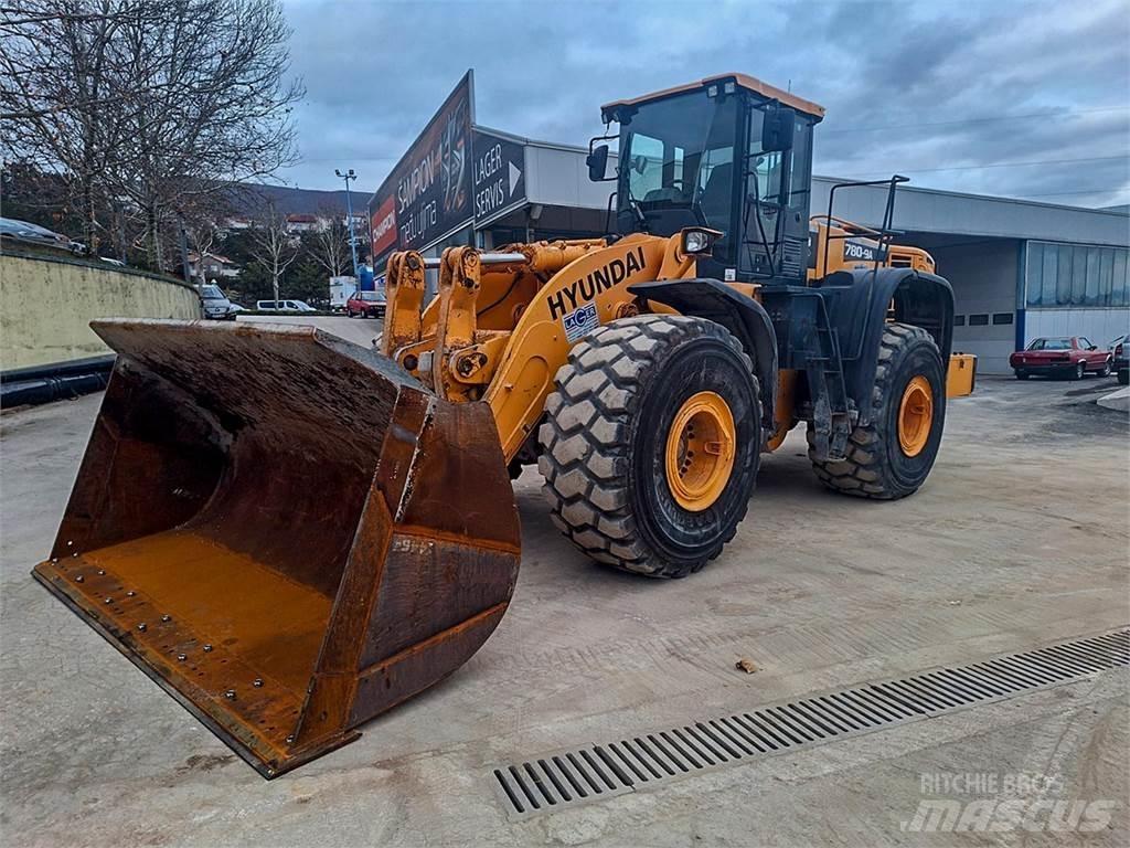 Hyundai HL780-9A Gumikerekes homlokrakodók