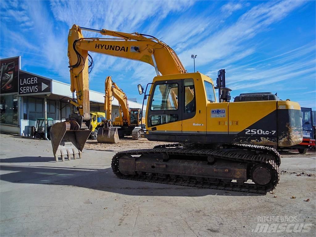 Hyundai R250LC-7 Lánctalpas kotrók