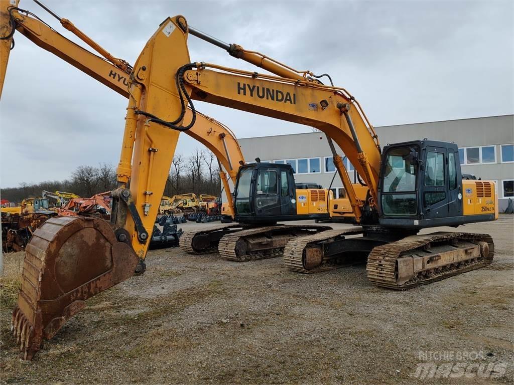 Hyundai R250NLC-7A Lánctalpas kotrók