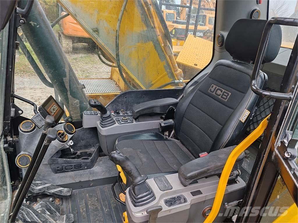 JCB 220 X SLC Lánctalpas kotrók