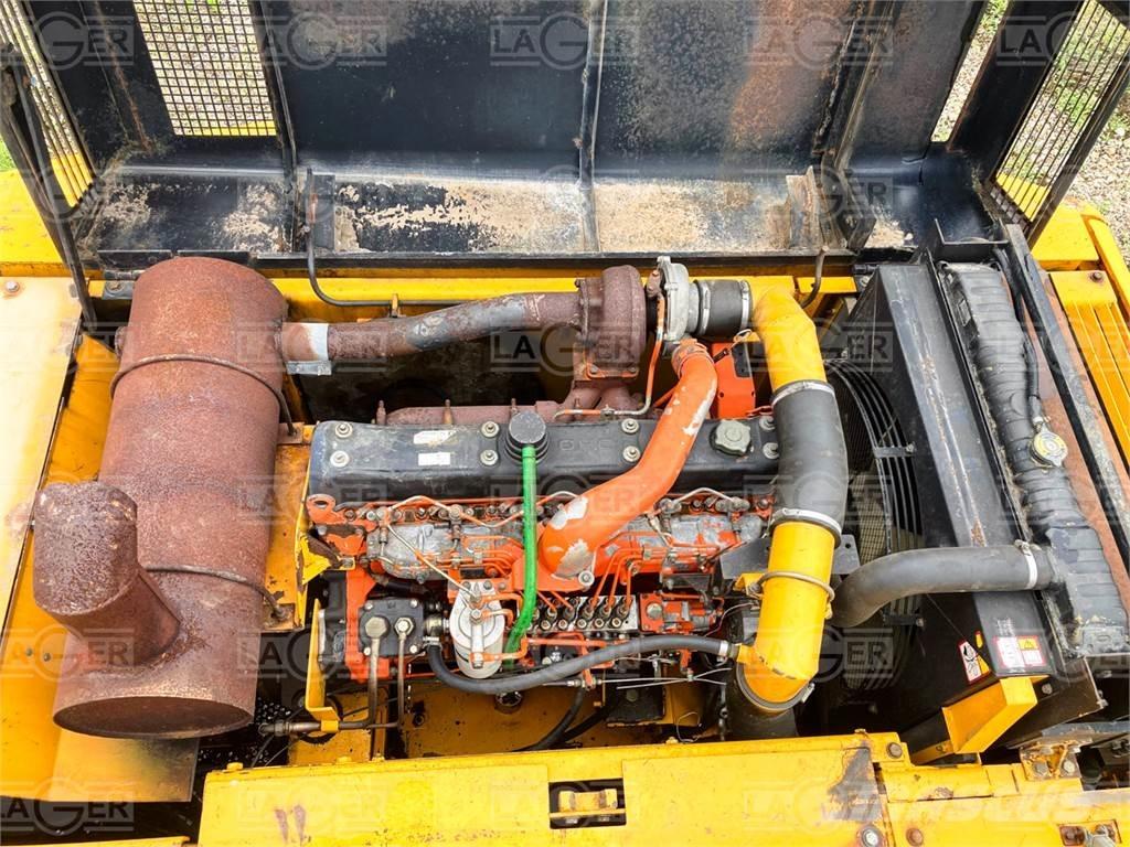 JCB JS300 NL Lánctalpas kotrók
