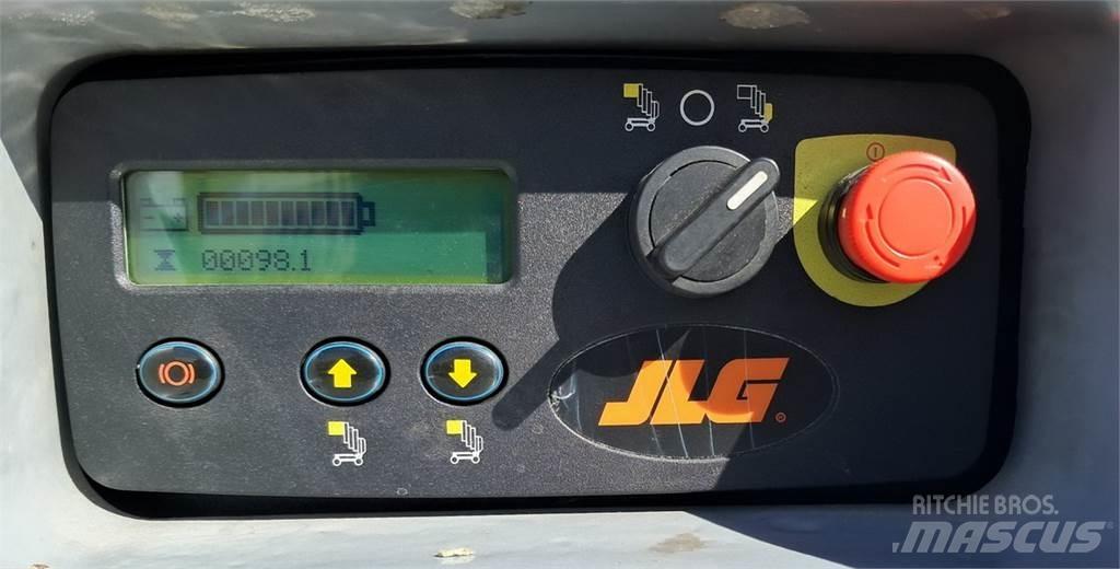 JLG 20MVL Karos emelők
