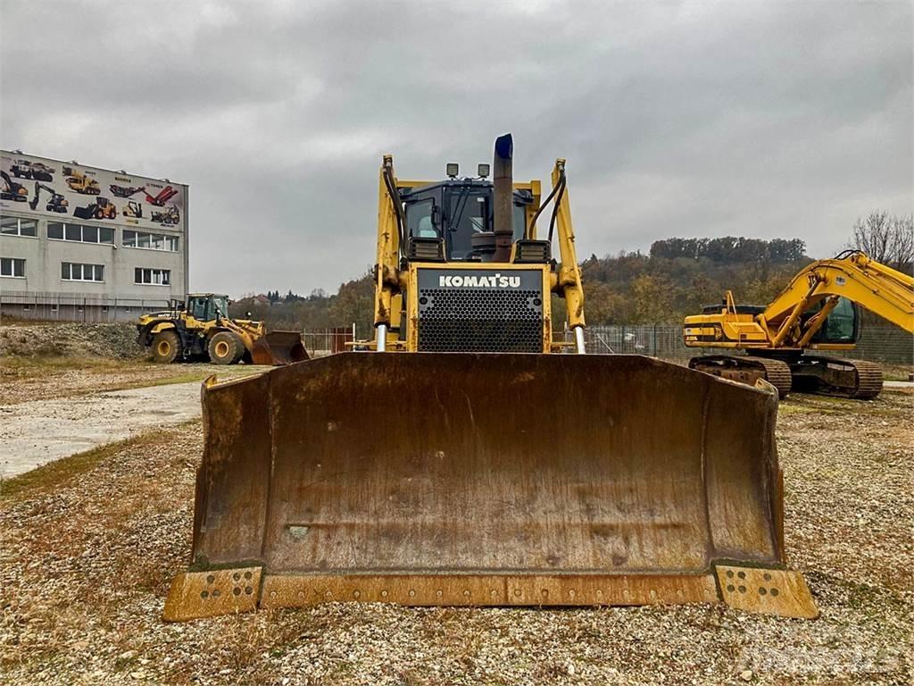 Komatsu D65EX lánctalpas dózerek