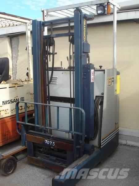 Komatsu FB15RS-8 Alacsony emelőkocsi