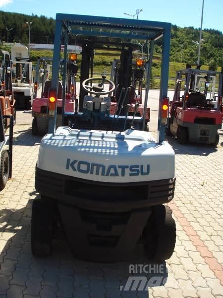Komatsu FG20-11 Targoncák-Egyéb