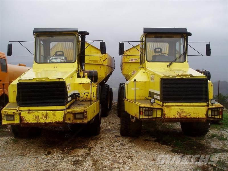 Komatsu HA270-3 Csuklósdömperek