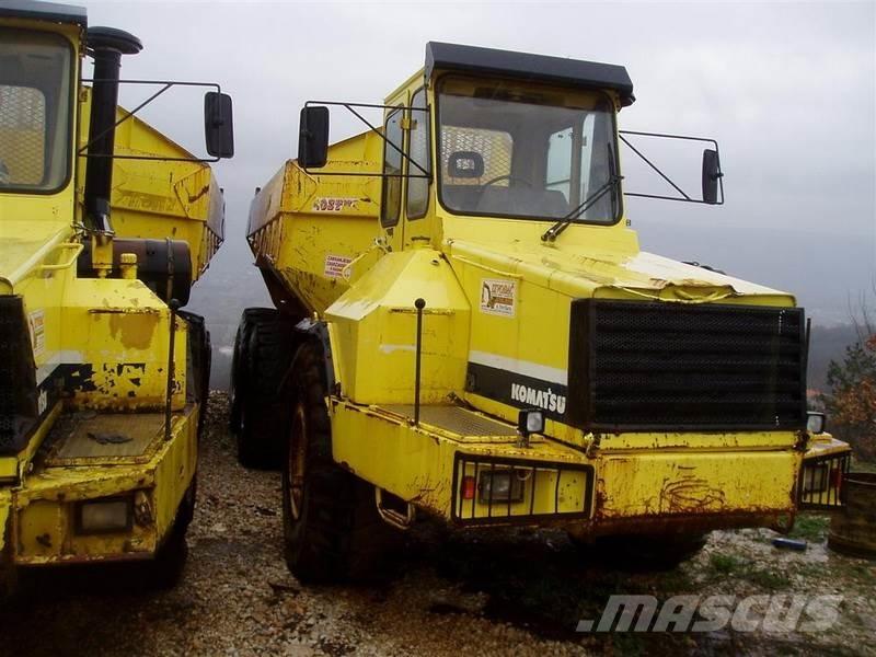 Komatsu HA270-3 Csuklósdömperek
