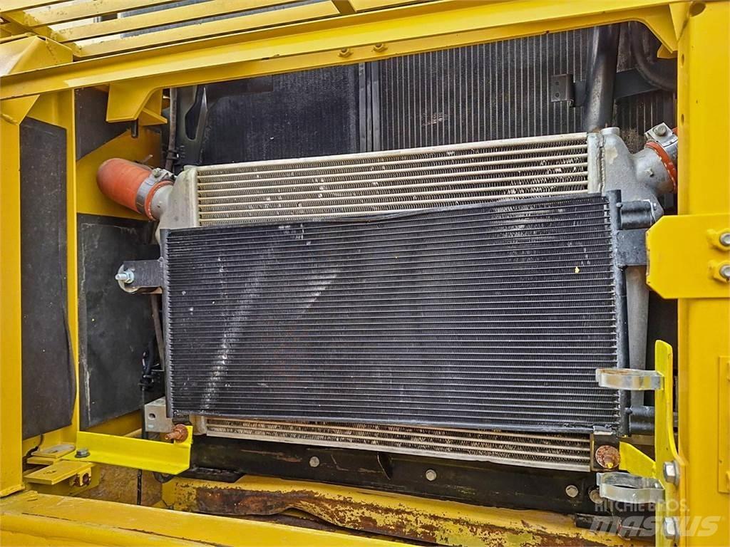 Komatsu PC350LC-8 Lánctalpas kotrók