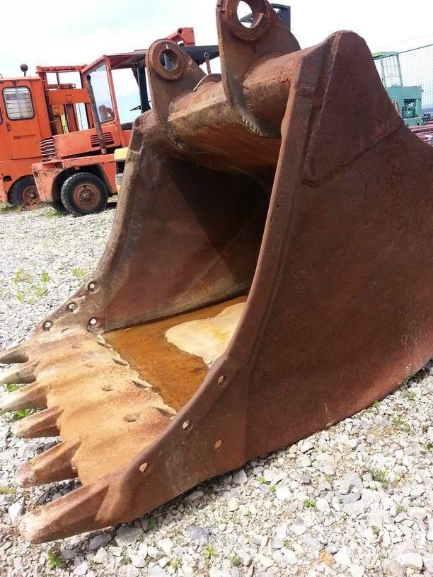  KORPA / BUCKET Építőipar - Egyebek
