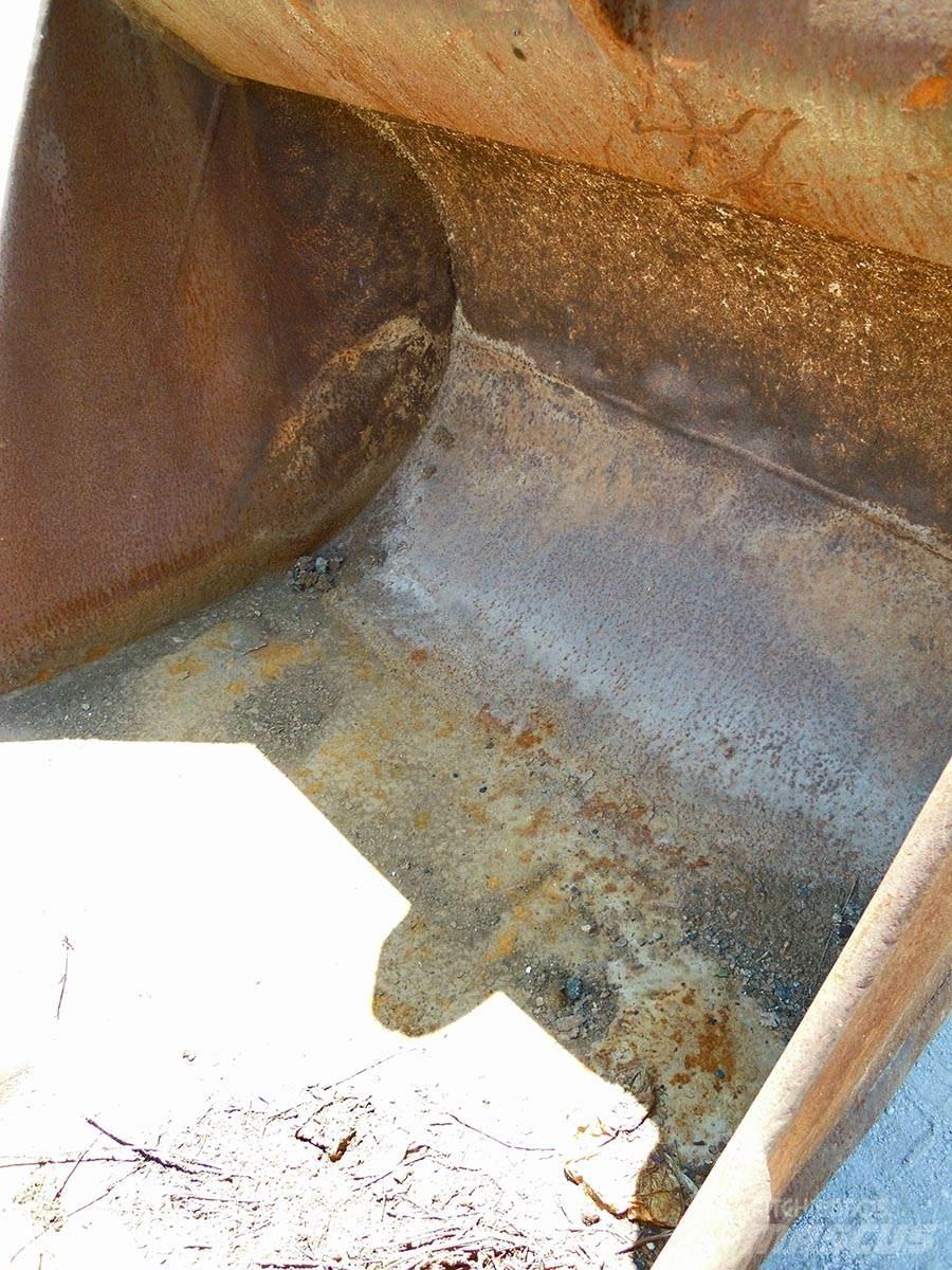  KORPA / BUCKET 1300mm 1,1m3 Építőipar - Egyebek