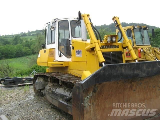 Liebherr PR 732 L lánctalpas dózerek