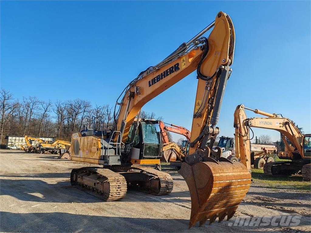 Liebherr R924 NLC Lánctalpas kotrók