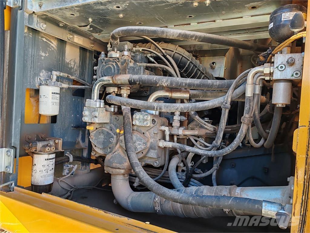 Liebherr R938 NLC Lánctalpas kotrók