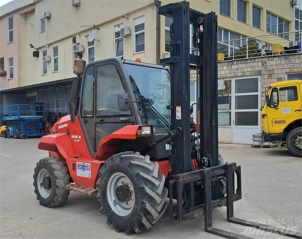Manitou M26 - 4 Dízel targoncák