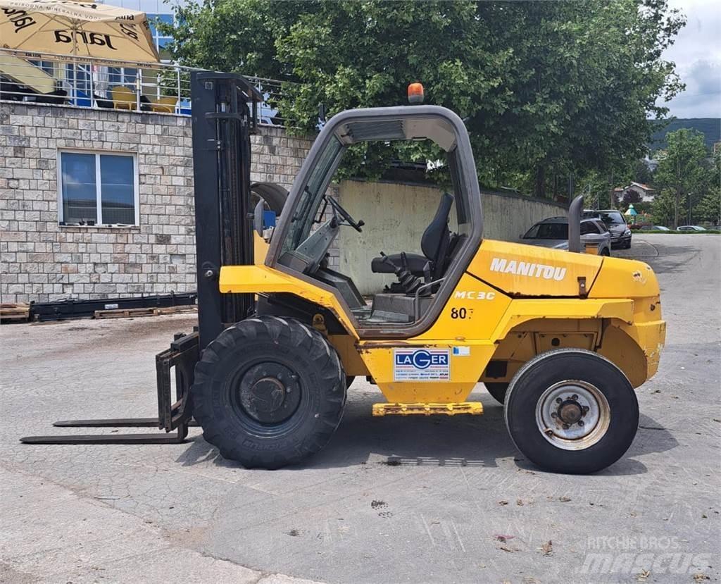 Manitou MC 30 Dízel targoncák