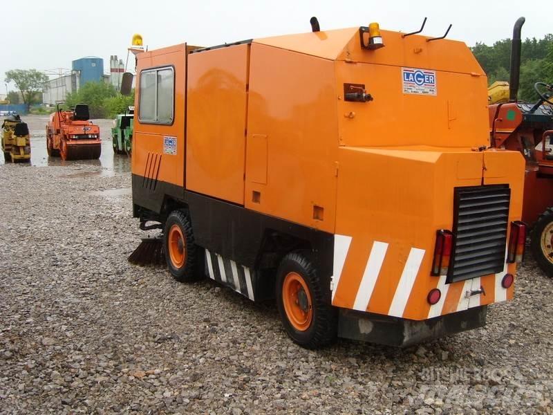 Mfh 2100D Utcaseprő teherautók