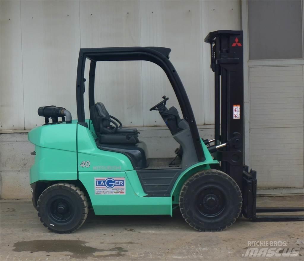 Mitsubishi FD40N Dízel targoncák