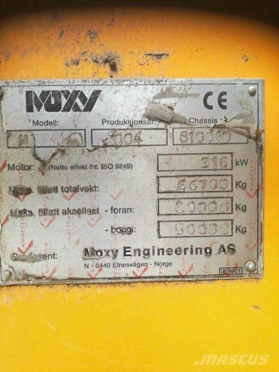 Moxy MT 41 Csuklósdömperek