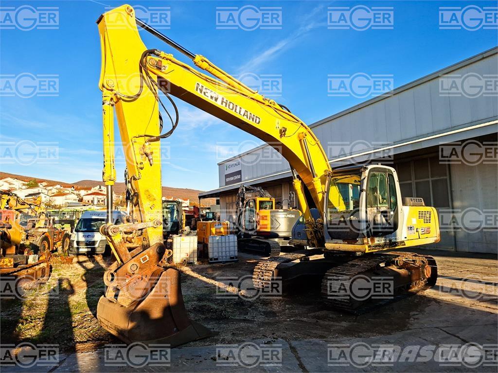 New Holland E215 Lánctalpas kotrók