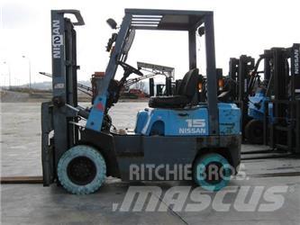 Nissan NJ01A15 Gázüzemű targoncák